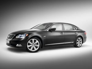 Lexus LS600h
